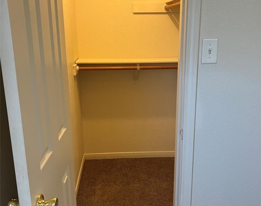 2606 Lucille Drive Dr - Photo Thumbnail 14