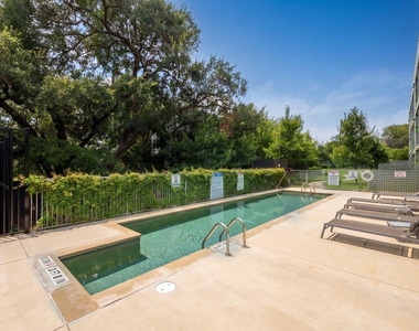 4004 Banister Ln - Photo Thumbnail 22