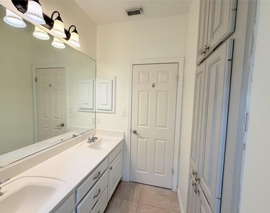 4009 Eck Ln - Photo Thumbnail 19