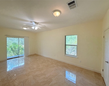 4009 Eck Ln - Photo Thumbnail 24
