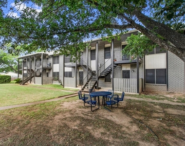 11519 Pecan Creek Pkwy - Photo Thumbnail 1