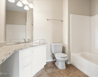 10550 Baymeadows Road - Photo Thumbnail 22