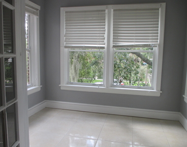 2047 Forbes Street - Photo Thumbnail 9