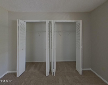 4739 Harpers Ferry Lane - Photo Thumbnail 11