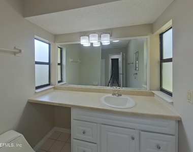 4739 Harpers Ferry Lane - Photo Thumbnail 12