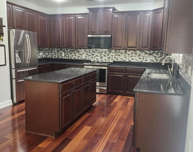 201 Edgeford Court - Photo Thumbnail 37
