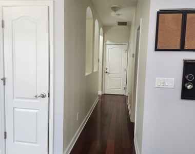 201 Edgeford Court - Photo Thumbnail 15