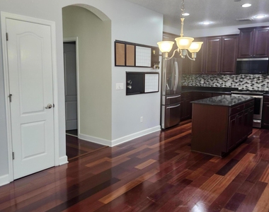 201 Edgeford Court - Photo Thumbnail 35