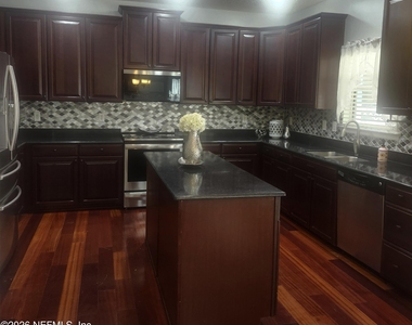 201 Edgeford Court - Photo Thumbnail 68