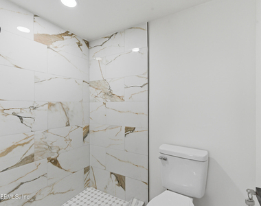 7602 Las Palmas Way - Photo Thumbnail 27