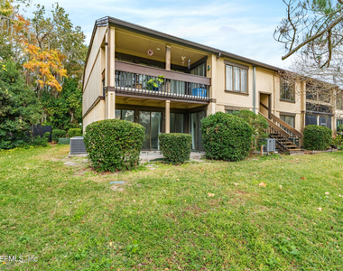 7602 Las Palmas Way - Photo Thumbnail 30