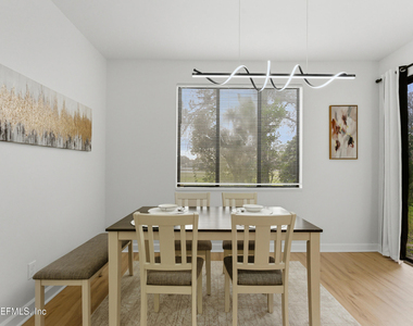 7602 Las Palmas Way - Photo Thumbnail 16