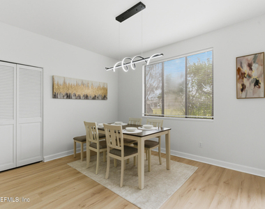 7602 Las Palmas Way - Photo Thumbnail 11
