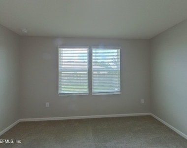 2210 Pebble Point Drive - Photo Thumbnail 7