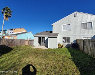 1024 Snug Harbour Court - Photo Thumbnail 39
