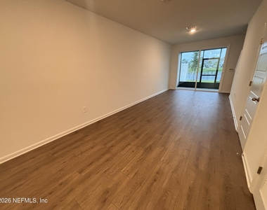 284 Palmetto Ridge Road - Photo Thumbnail 5