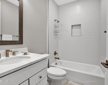 11476 Madelynn Drive - Photo Thumbnail 18