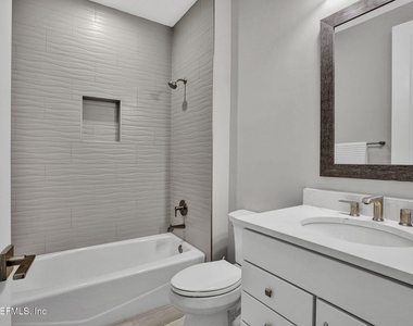 11476 Madelynn Drive - Photo Thumbnail 16