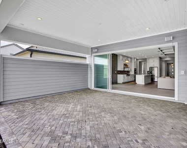 11476 Madelynn Drive - Photo Thumbnail 27