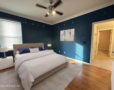 12173 Hatherden Court - Photo Thumbnail 20