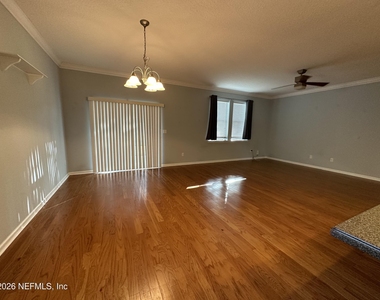 12173 Hatherden Court - Photo Thumbnail 3