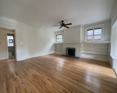 1233 Judson Avenue - Photo Thumbnail 7