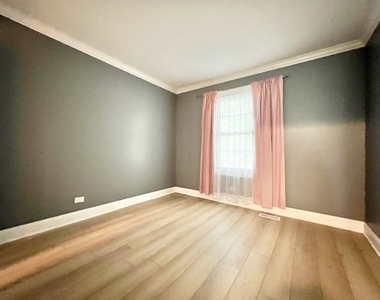 1166 Buckingham Road - Photo Thumbnail 11
