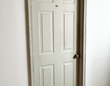 8659 Meade Avenue - Photo Thumbnail 18