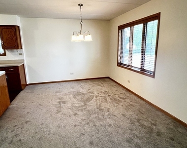 8659 Meade Avenue - Photo Thumbnail 6