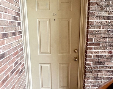 8659 Meade Avenue - Photo Thumbnail 4