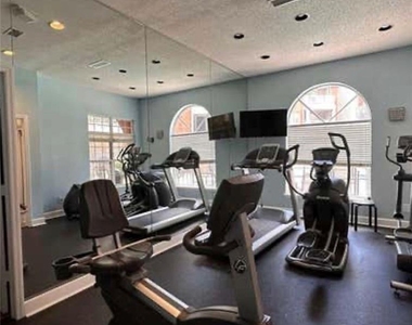 1021 Chastain Park Court Ne - Photo Thumbnail 16