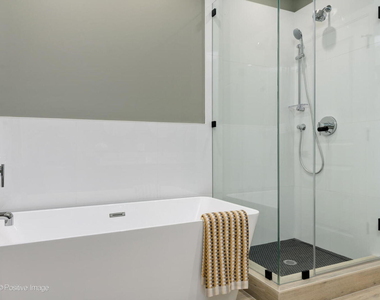 6033 W North Avenue - Photo Thumbnail 14