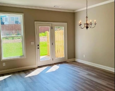 2425 Morgan Place Drive - Photo Thumbnail 14