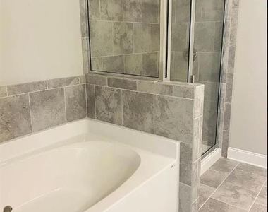 2425 Morgan Place Drive - Photo Thumbnail 10