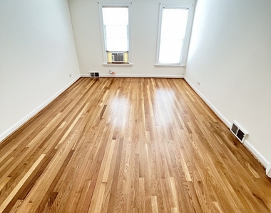1310 Wilmette Avenue - Photo Thumbnail 10