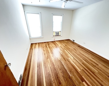 1310 Wilmette Avenue - Photo Thumbnail 15