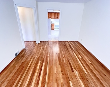 1310 Wilmette Avenue - Photo Thumbnail 12