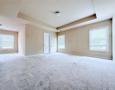 338 Privet Circle - Photo Thumbnail 5