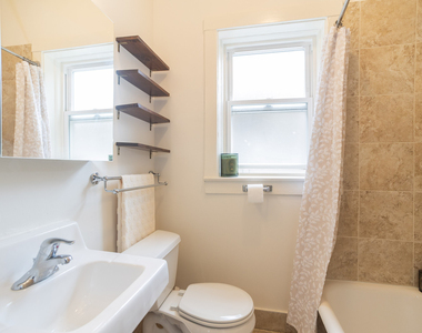 1319 W Early Avenue - Photo Thumbnail 5