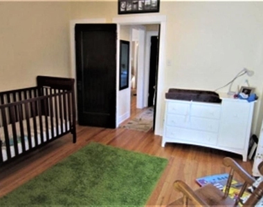 1319 W Early Avenue - Photo Thumbnail 6