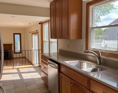 2135 Derby Court - Photo Thumbnail 5