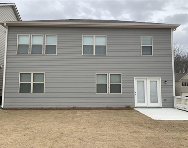 430 Broadmoor Drive - Photo Thumbnail 15