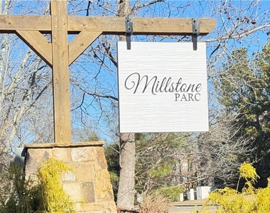 13040 Deerfield Parkway - Photo Thumbnail 25