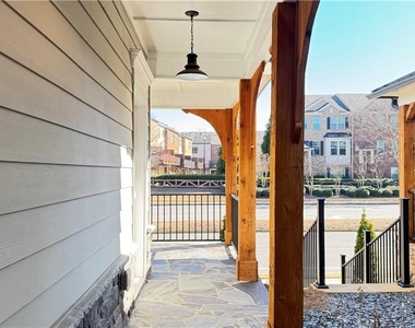 13040 Deerfield Parkway - Photo Thumbnail 24