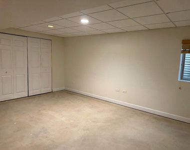 5490 Fox Path Lane - Photo Thumbnail 16