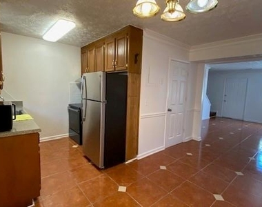 5032 Top Cat Court - Photo Thumbnail 8