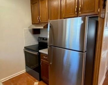 5032 Top Cat Court - Photo Thumbnail 11