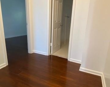 5032 Top Cat Court - Photo Thumbnail 13
