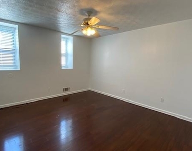 5032 Top Cat Court - Photo Thumbnail 17