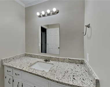 1285 Grayland Hills Drive - Photo Thumbnail 16